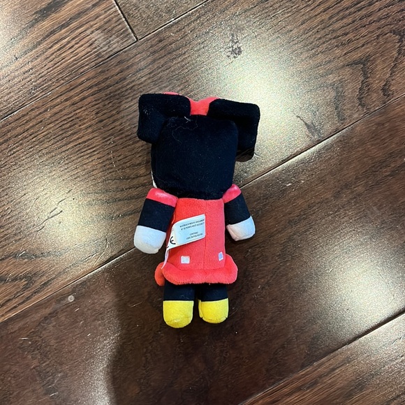 Mini mouse pixel stuffy - Picture 2 of 2